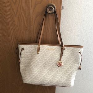 Vanilla Michael Kors signature tote